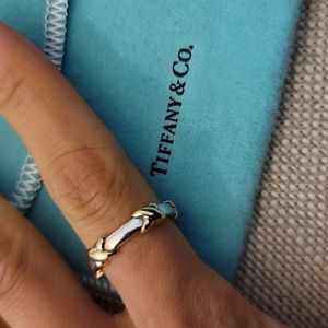 EUC Tiffany & Co. Sterling silver with 18k gold X Schlumberger ring